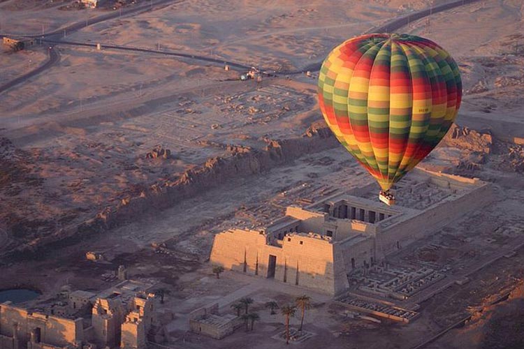 Hot Air Ballon Luxor 01_edb6f__75804__md.jpg